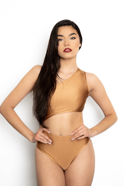 Cora One-Piece Swimsuit – Effortless Elegance Meets Flattering Comfort